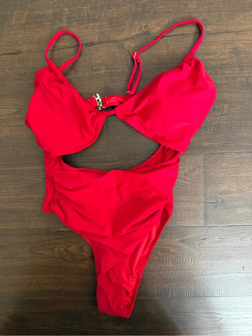 Women’s Red Cutout One-Piece Swimsuit - Stylish Beachwear